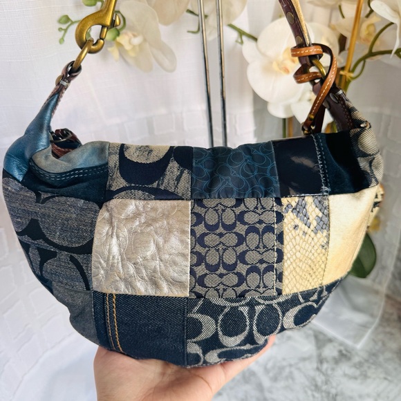 Coach patch work denim - vintage 2006! With matching wristlet . - Picture 4 of 12